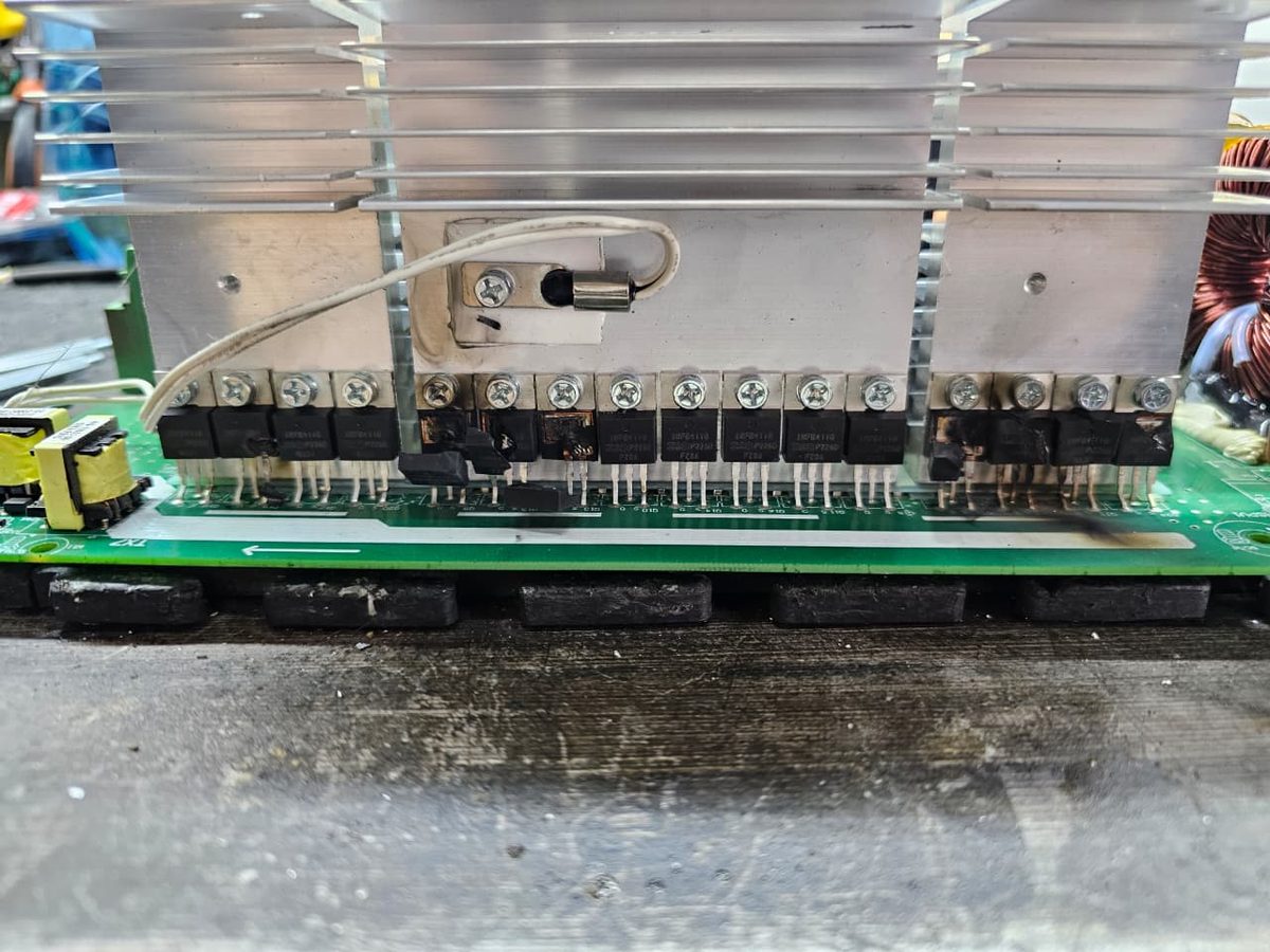 Faulty MOSFET bank before repair